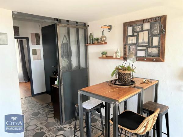 Appartement à louer 3 pièces 51.93m² Montauban (82000)