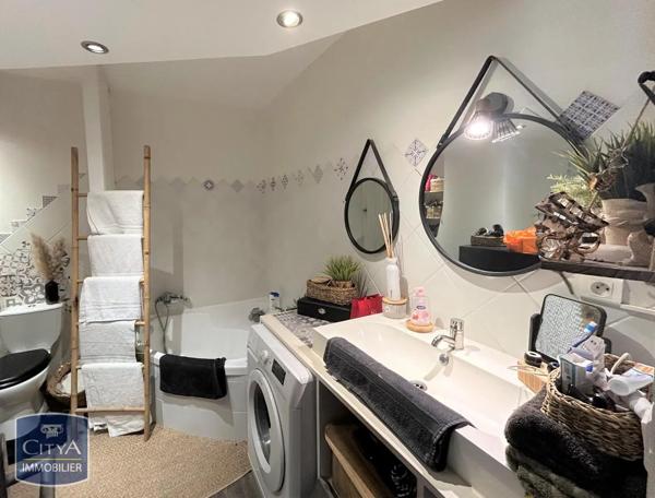 Appartement à louer 3 pièces 51.93m² Montauban (82000)