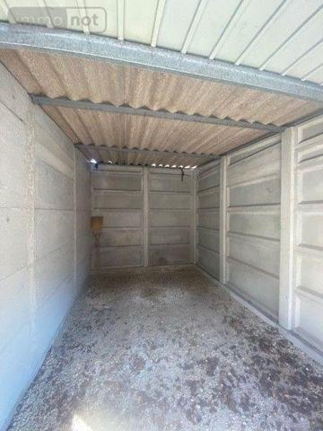 Garage fermé à louer à Avallon dans l'Yonne (89200), ref : 89099/140669   
Centre ville