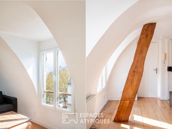 Appartement sous les toits de Paris avec vue sur la colonne de la Bastille