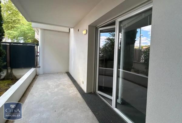 Appartement à louer 1 pièce 31.98m² Castanet-Tolosan (31320)