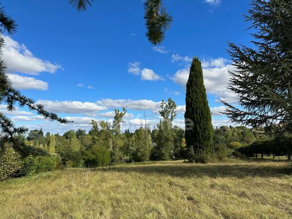 Dpt Gers (32), à vendre AUCH, terrain de 2 497,00 m²