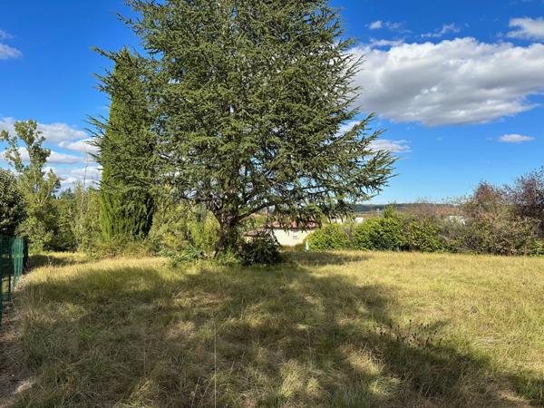 Dpt Gers (32), à vendre AUCH, terrain de 2 497,00 m²