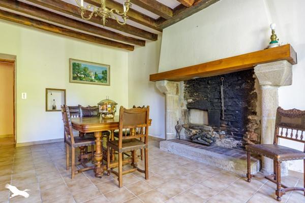 Maison à vendre 181 900 € Saint-Sébastien 8 p 215 m² DPE D