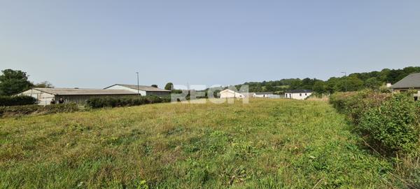 Olby (63210) Olby (63210) Terrain à bâtir.