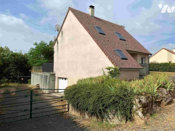 PUTANGES LE LAC, proche tous commerces, maison 4 chambres terrain 7 957 m² avec accès à la rivière