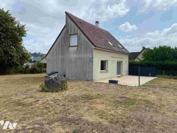 PUTANGES LE LAC, proche tous commerces, maison 4 chambres terrain 7 957 m² avec accès à la rivière
