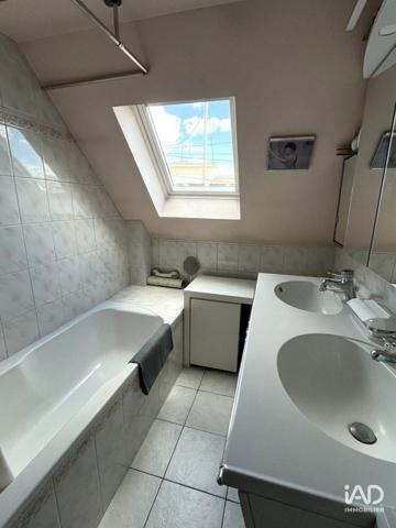 Maison à vendre 5 pièces 90 m² Paray-Vieille-Poste