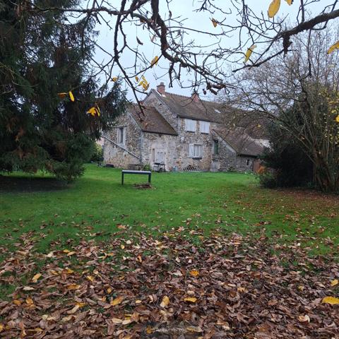 Faremoutiers (77515) Maison 5 pièces 134 m2 env. , terrain 1420 m2 avec GARAGE