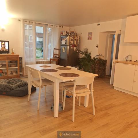 Faremoutiers (77515) Maison 5 pièces 134 m2 env. , terrain 1420 m2 avec GARAGE