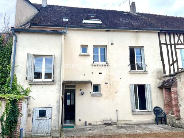 Maison à TRAINEL, 10400 - 6 pièces 160m²