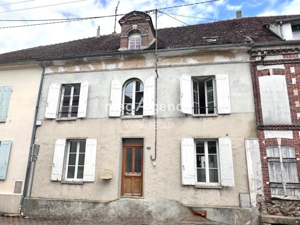 Maison à TRAINEL, 10400 - 6 pièces 160m²
