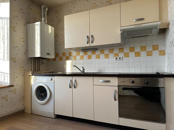 A LOUER - THAON LES VOSGES - Appartement T2 - 45 m² ? Parking