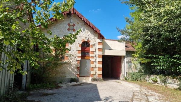 Maison à vendre à Jonzac en Charente-Maritime (17500), ref : 1839