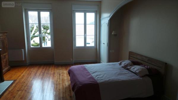 Maison à vendre à Jonzac en Charente-Maritime (17500), ref : 1839