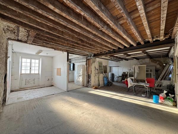 Ancien hôtel-restaurant à réinventer – Projet logements + activités - Emerainville