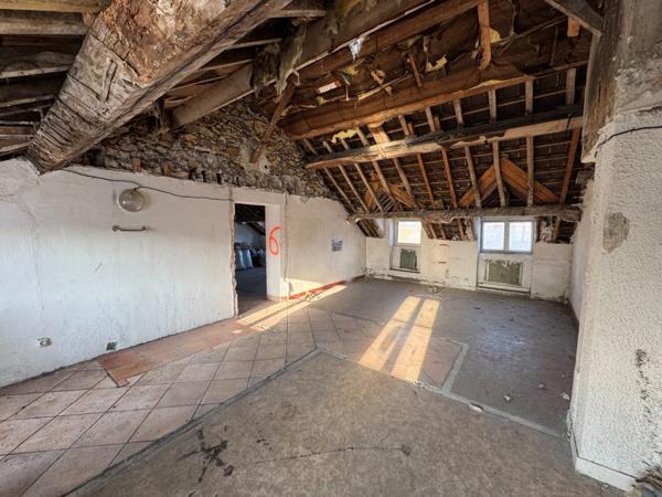 Ancien hôtel-restaurant à réinventer – Projet logements + activités - Emerainville