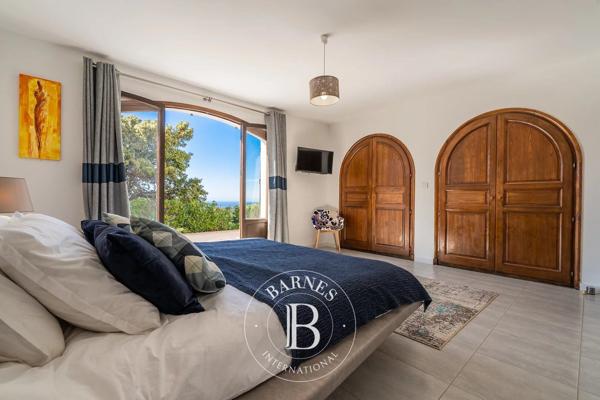 Lumio, Villa 6 Chambres -  380 m² à vendre