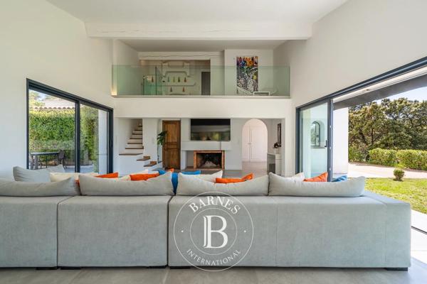 Lumio, Villa 6 Chambres -  380 m² à vendre