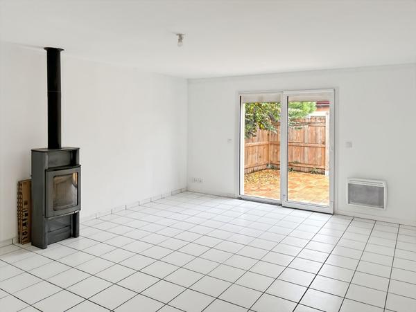 Maison T4 avec garage et jardin