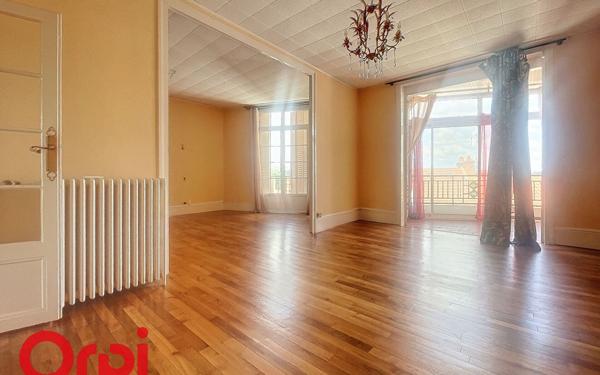 Appartement à vendre    4 pièces • 110 m2 Montluçon