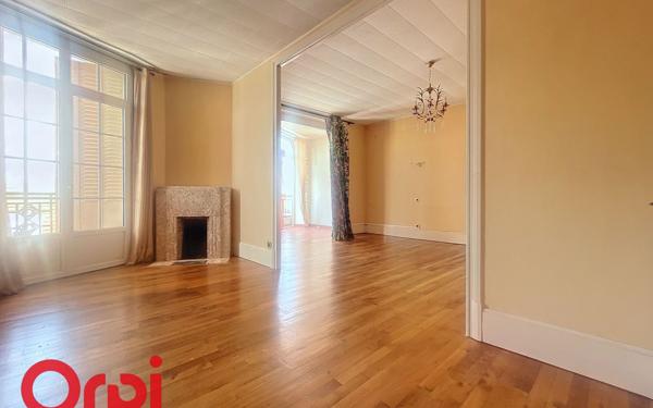 Appartement à vendre    4 pièces • 110 m2 Montluçon