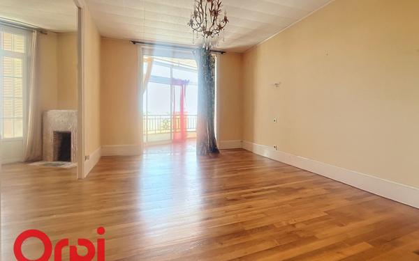 Appartement à vendre    4 pièces • 110 m2 Montluçon