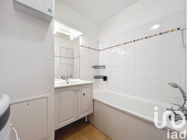 Apartment for sale 4 rooms 84 m² Nanterre