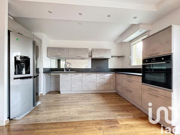 Apartment for sale 4 rooms 84 m² Nanterre