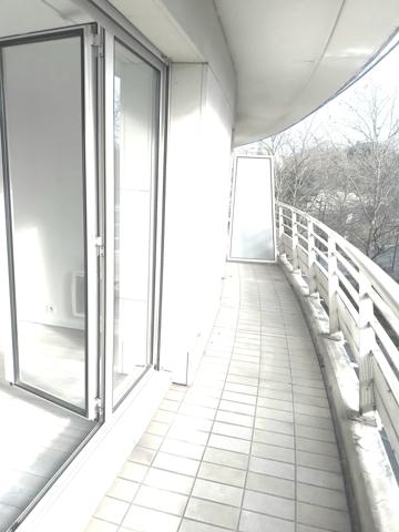 Paris (75012) VENTE APPARTEMENT ÀVEC BALCON