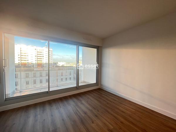 Location Appartement 2 pièces 50.45 m² - Paris 75019