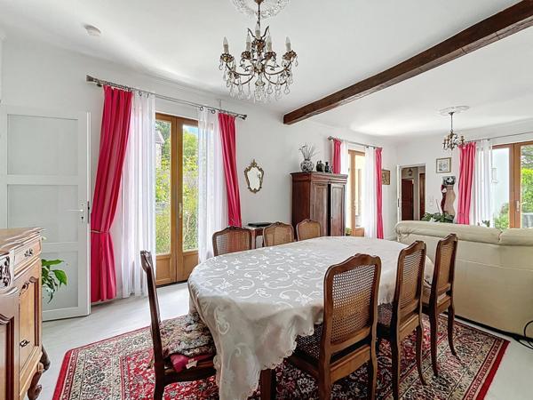 Maison 15 min à pied RER A plain pied