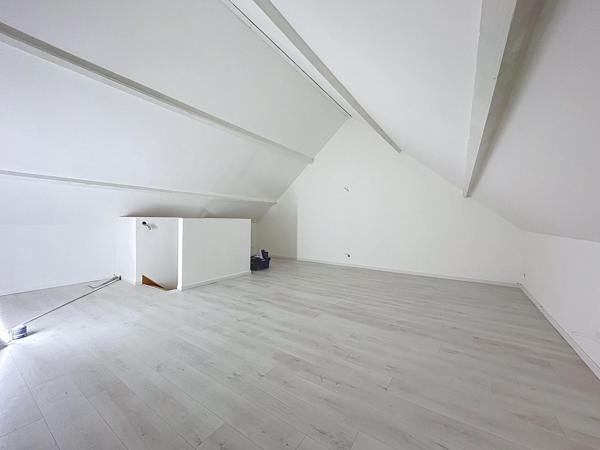 Maison 15 min à pied RER A plain pied