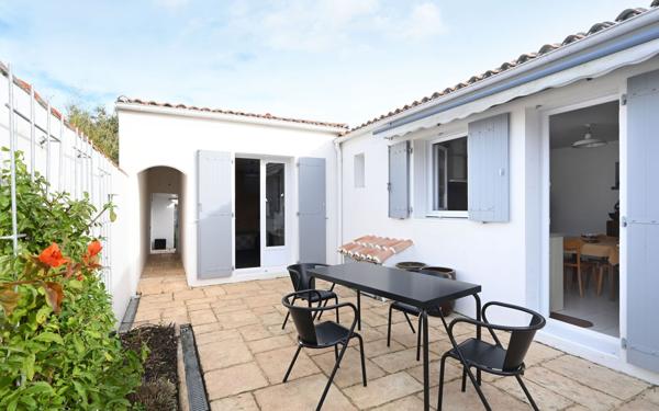 Maison à vendre    4 pièces •  Saint-Martin-de-Ré