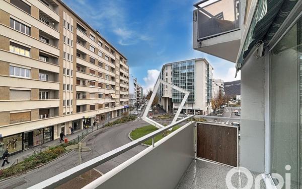 Appartement à vendre    4 pièces • 80 m2 Annemasse