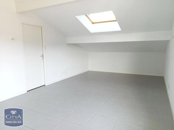 Appartement à louer 1 pièce 27.65m²