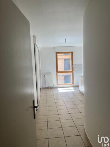 Location appartement 3 pièces 76 m² Lyon 2