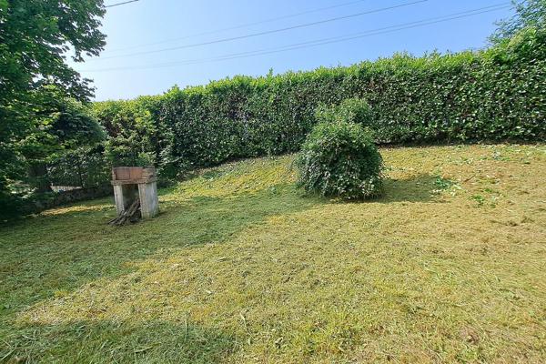 Moirans - Maison de Type 6