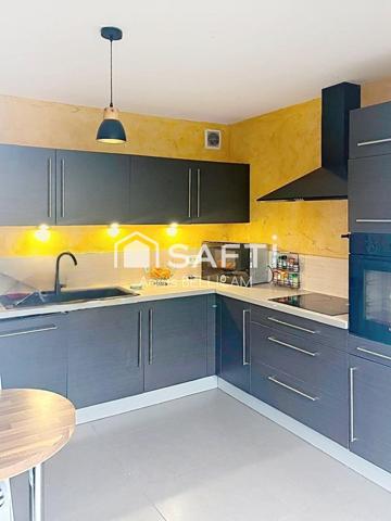 Superbe Appartement 4 pièces avec balcon, cave et stationnement