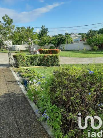 Location maison 5 pièces 120 m² Baie-Mahault