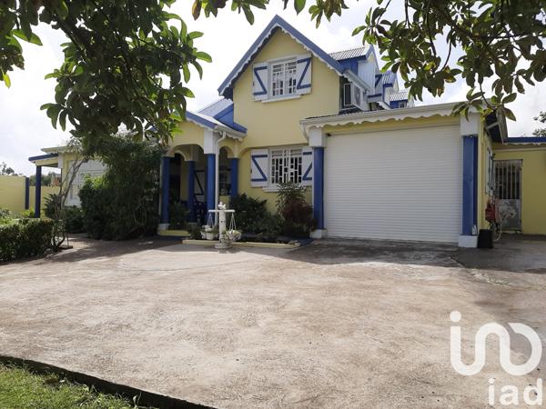 Location maison 5 pièces 120 m² Baie-Mahault