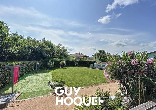 Maison sur sous sol semi enterré 3 Chambres + Bureau + Garage - 71118 SAINT MARTIN BELLE ROCHE