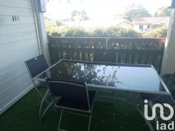 Appartement 2 pièces de 34 m² à Arès (33740)