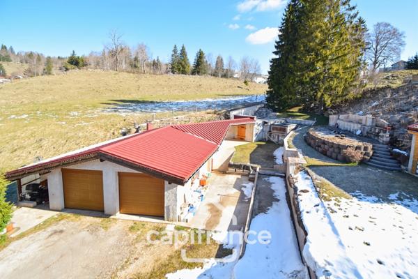 Maison à vendre 9 pièces LES ROUSSES (39)