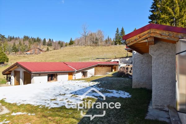 Maison à vendre 9 pièces LES ROUSSES (39)