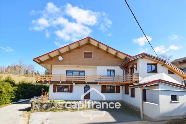 Maison à vendre 9 pièces LES ROUSSES (39)