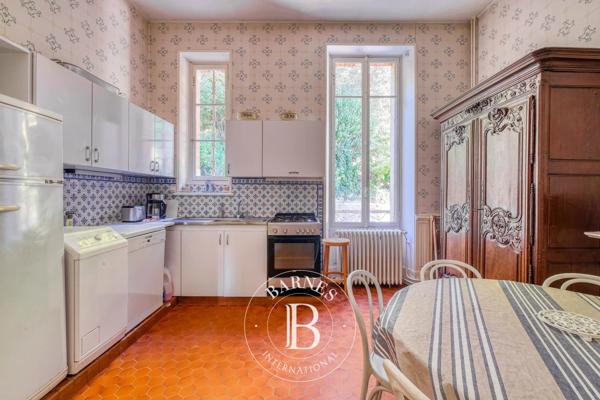 Fontainebleau, Manoir 9 Chambres -  465 m² à vendre