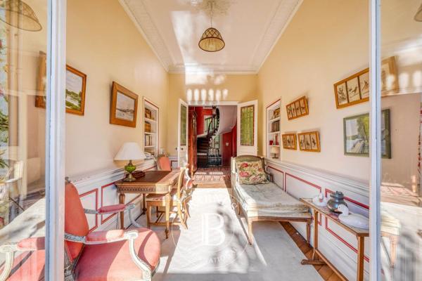 Fontainebleau, Manoir 9 Chambres -  465 m² à vendre