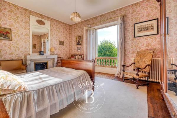 Fontainebleau, Manoir 9 Chambres -  465 m² à vendre