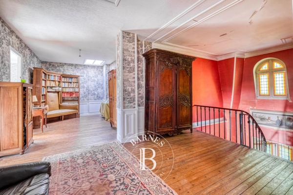 Fontainebleau, Manoir 9 Chambres -  465 m² à vendre